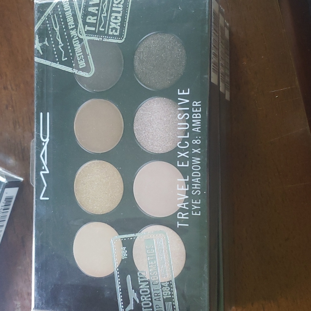 Eyeshadow